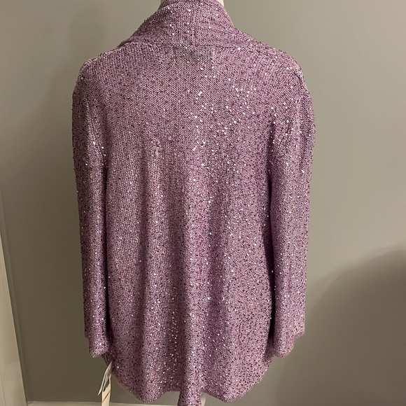 ⭐️NWT light purple Sequins cardigan comes with tank & matching necklace. - Picture 6 of 9